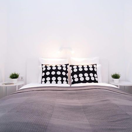 New Comfy Studio At Convenient Location 부다페스트 외부 사진