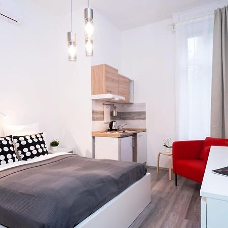 New Comfy Studio At Convenient Location 부다페스트 외부 사진