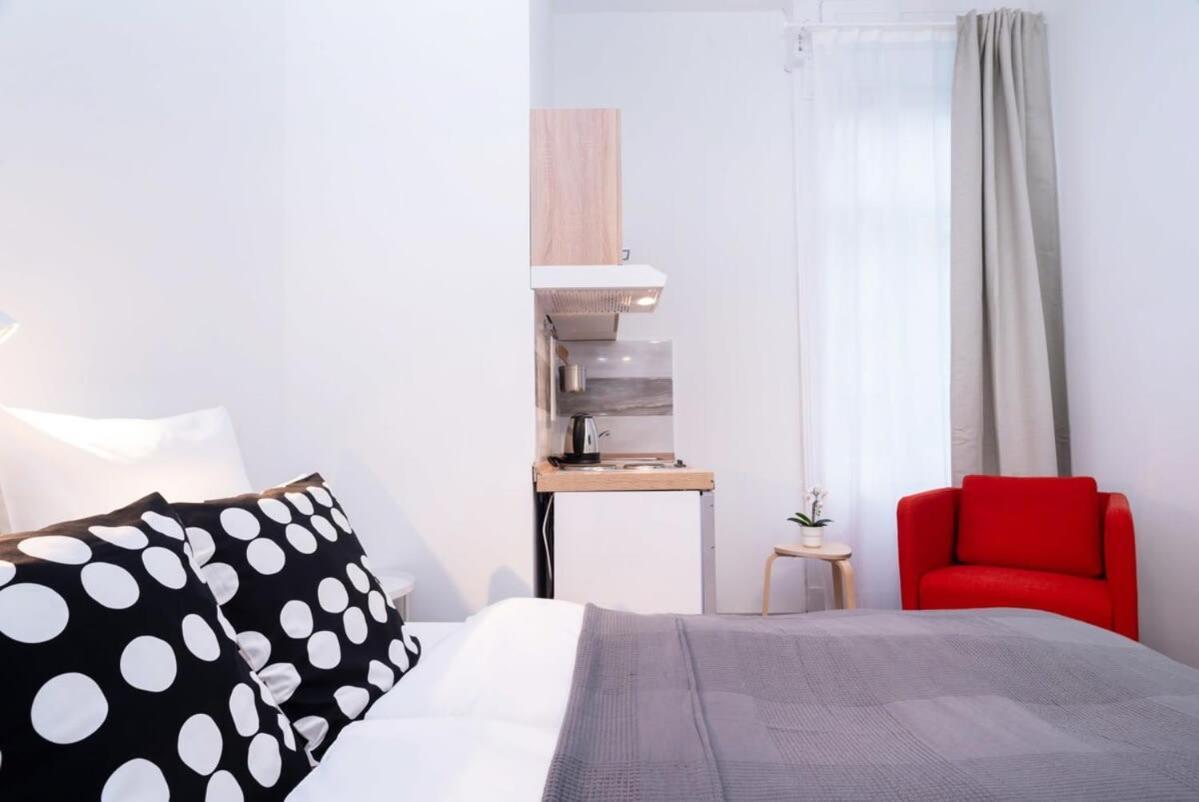 New Comfy Studio At Convenient Location 부다페스트 외부 사진