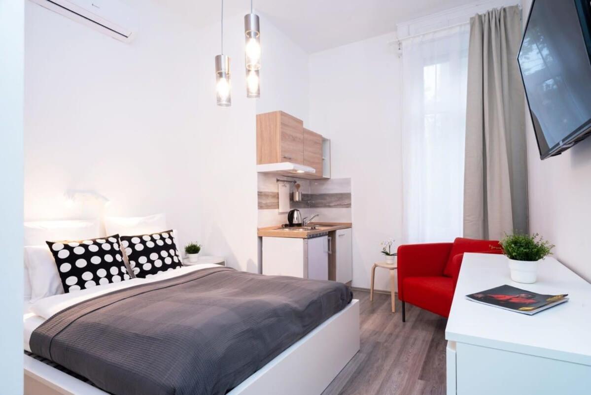 New Comfy Studio At Convenient Location 부다페스트 외부 사진